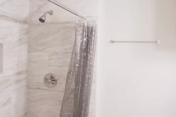 Coliving in Spring Branch Central - Nw Houston, Houston