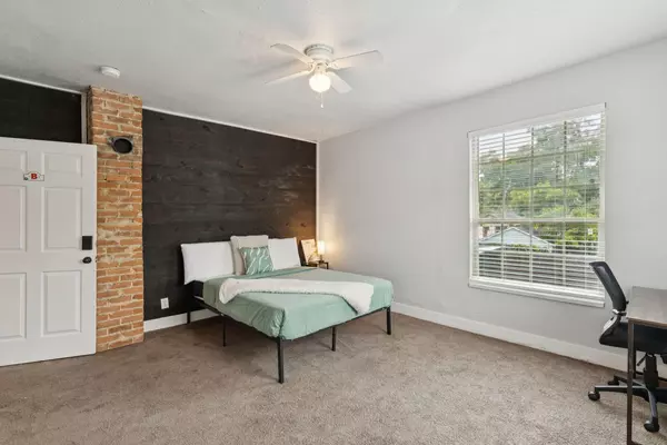 Coliving in Oak Cliff - Sw Dallas, Dallas
