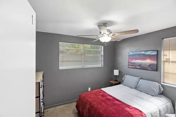 Coliving in Temple Terrace - North Tampa, Tampa