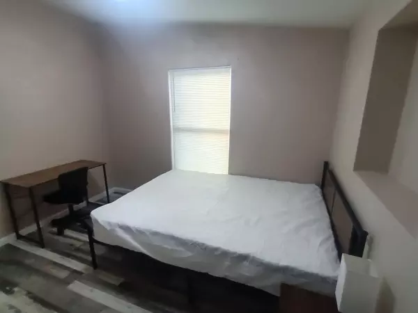 Coliving in Riverview - East Tampa, Tampa