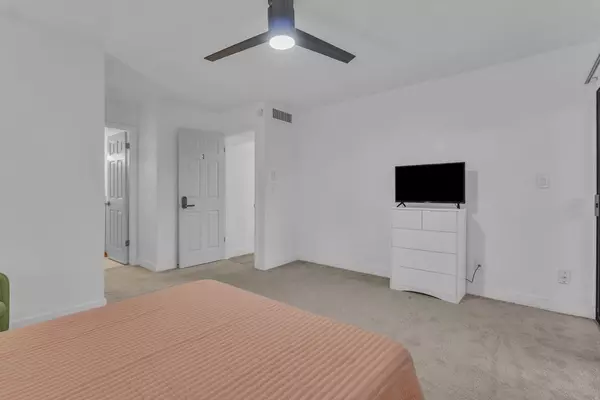 Coliving in Glendale - NW Valley, Phoenix