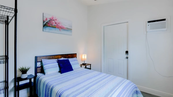 Coliving in Zephyrhills - North Tampa, Tampa
