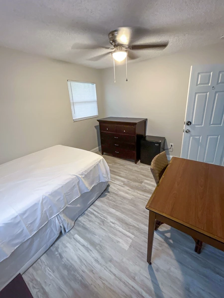 Coliving in Holden Heights - Central Orlando, Orlando
