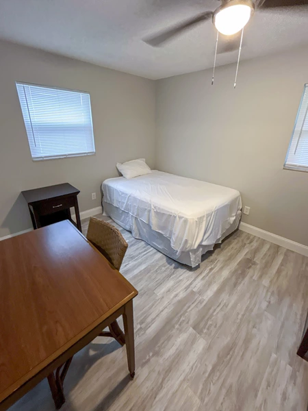 Coliving in Holden Heights - Central Orlando, Orlando