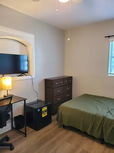 Coliving in Plant City - East Tampa, Tampa