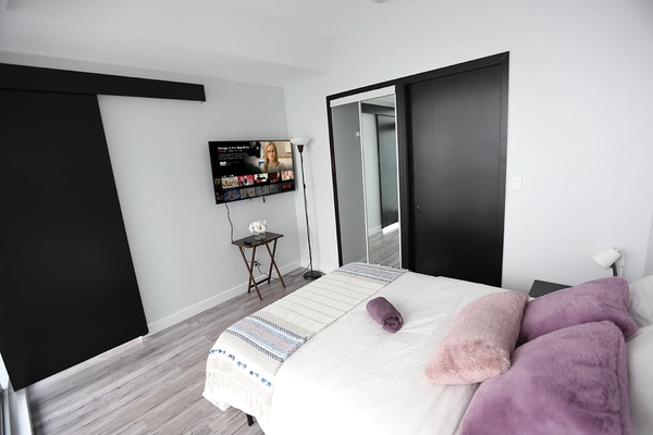 Coliving in Harbourfront - Downtown TO, Toronto