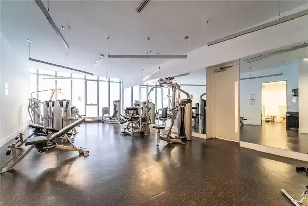 Coliving in Harbourfront - Downtown TO, Toronto