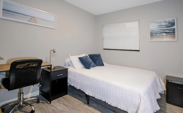 Coliving in Town 'n' Country - West Tampa, Tampa