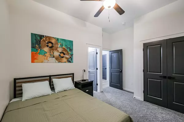 Coliving in East Houston - Ne Houston, Houston