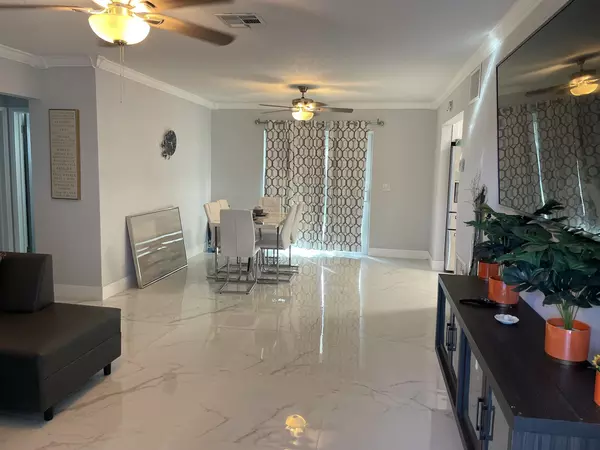 Coliving in West Park - Broward County, Miami