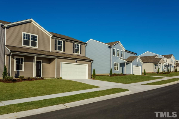 Coliving in Bryson Village - Outer Triangle, Raleigh