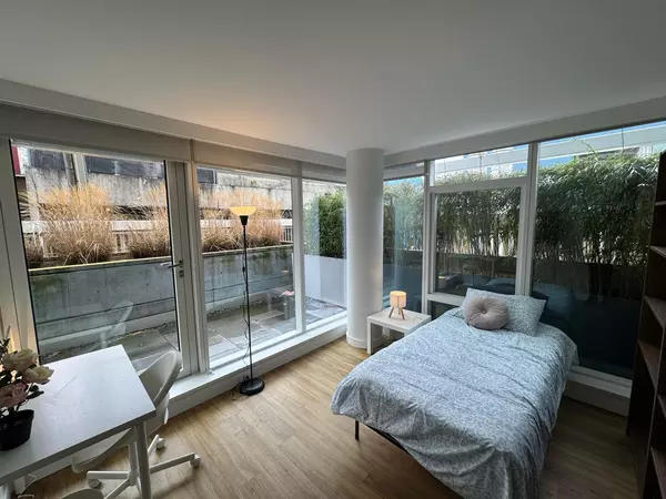 Coliving in West End - Downtown Van, Vancouver