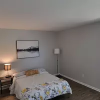 Coliving in Blue Springs - Outer KCMO, Kansas City