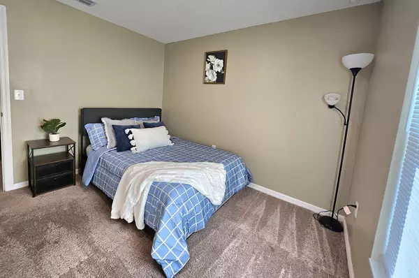 Coliving in Deltona - Outer Orlando, Orlando