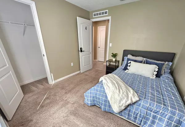 Coliving in Deltona - Outer Orlando, Orlando