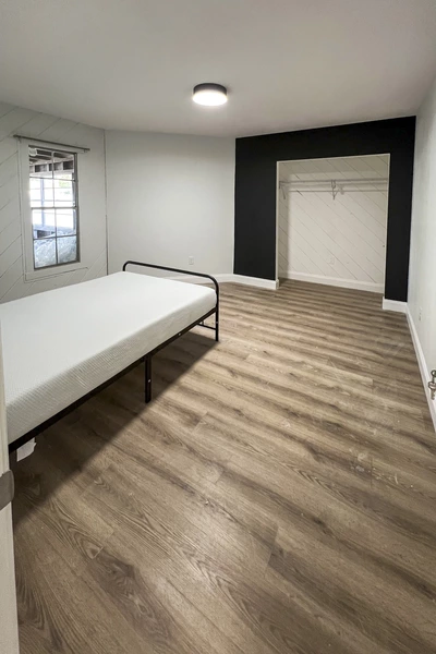 Coliving in Lealman - Clearwater-St. Petersburg, Tampa