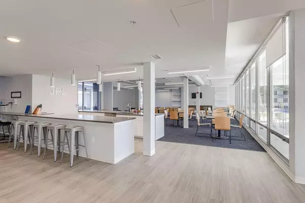 Coliving in South Plaza - KCMO, Kansas City
