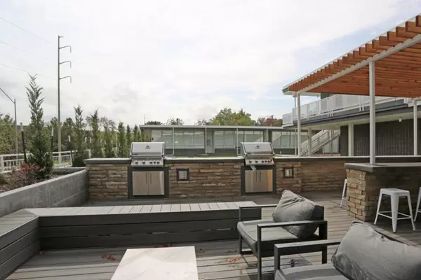 Coliving in South Plaza - KCMO, Kansas City