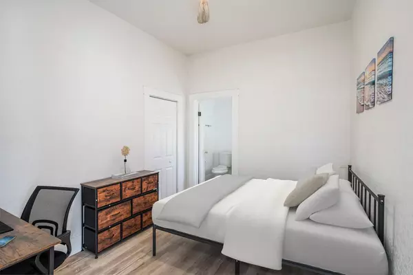 Coliving in Largo - Clearwater-St. Petersburg, Tampa