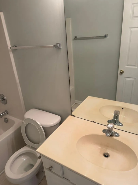 Coliving in Ballantyne - South Charlotte, Charlotte