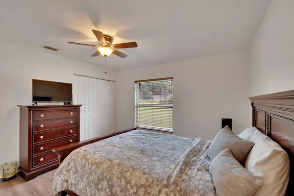 Coliving in Ybor City - Central Tampa, Tampa