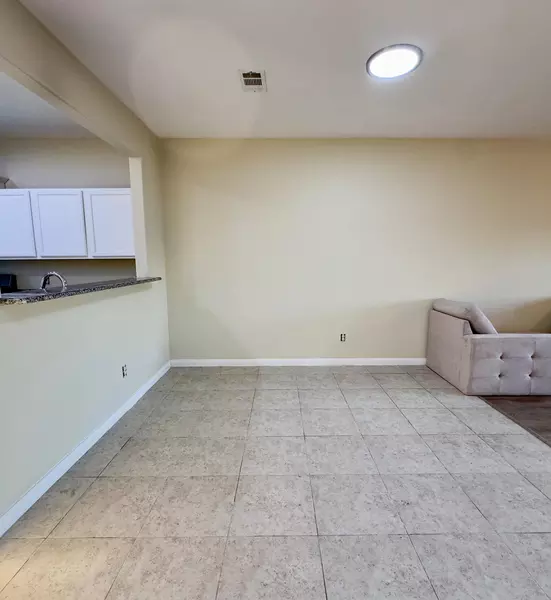 Coliving in White Settlement - Forth Worth, Dallas