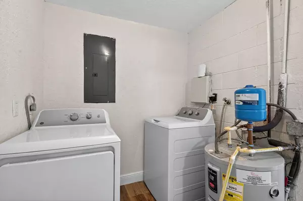 Coliving in Riverview - East Tampa, Tampa