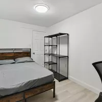 Coliving in Live Oaks Square - East Tampa, Tampa