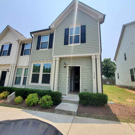 Coliving in Renaissance Park - South Raleigh, Raleigh