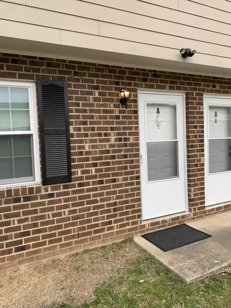 Coliving in Watts Hospital-Hillandale - Durham, Raleigh