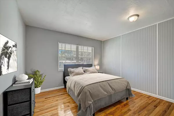 Coliving in Cedar Hills - Westside, Jacksonville