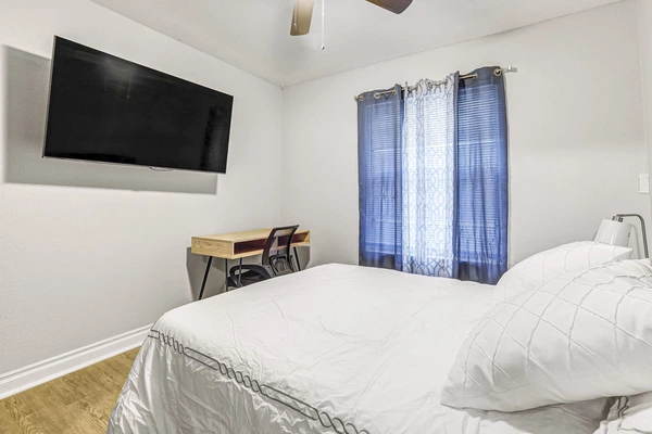 Coliving in Cedar Hills - Westside, Jacksonville