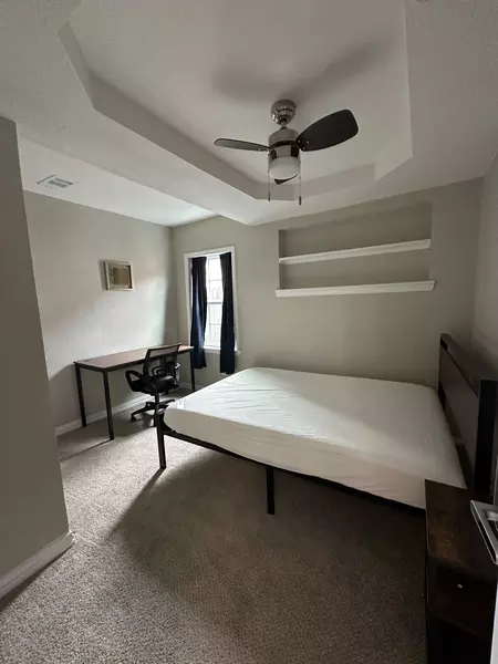 Coliving in Pleasant Grove - Se Dallas, Dallas