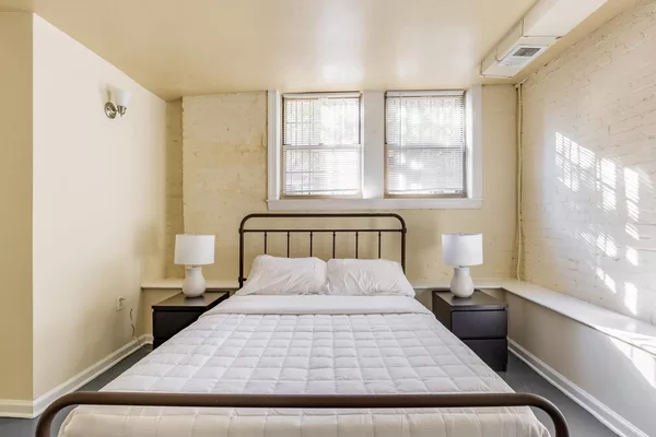 4 bedrooms apartment for rent in Dupont Circle - NW DC, Washington DC