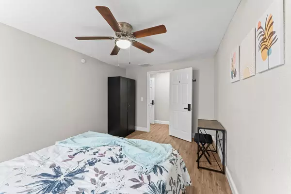 Coliving in Sulphur Springs - North Tampa, Tampa