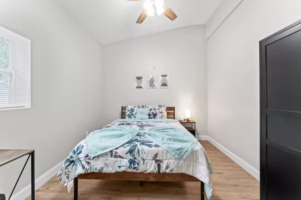 Coliving in Sulphur Springs - North Tampa, Tampa