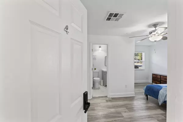 Coliving in Lowry Park Central - North Tampa, Tampa