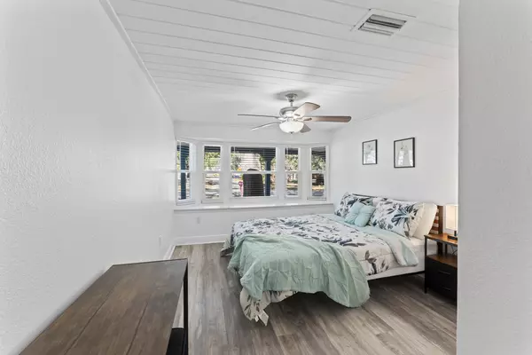 Coliving in Lowry Park Central - North Tampa, Tampa