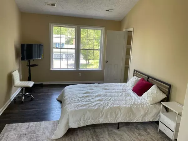 Coliving in Grant Park Tampa - East Tampa, Tampa