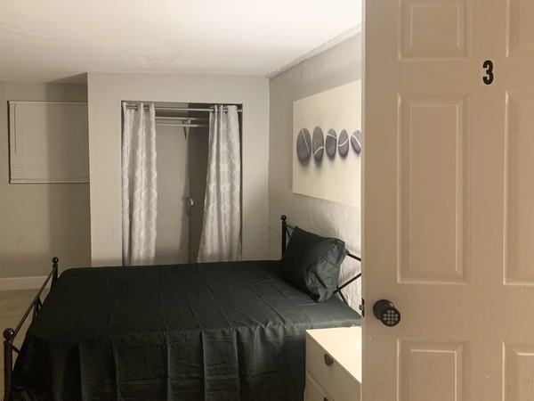 Coliving in Oakland Park - Broward County, Miami