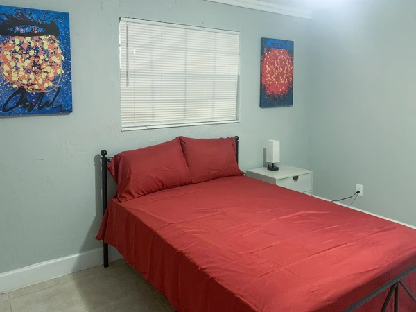 Coliving in Oakland Park - Broward County, Miami