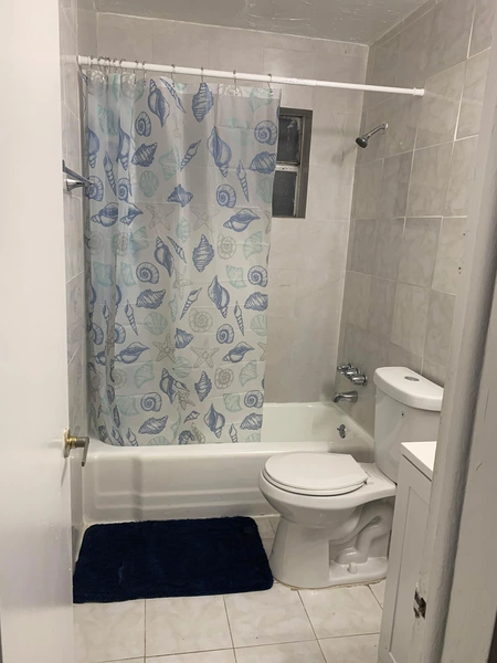 Coliving in Oakland Park - Broward County, Miami