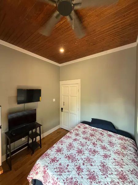 Coliving in Southmain - Sw Houston, Houston