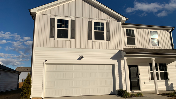 Coliving in Bryson Village - Outer Triangle, Raleigh