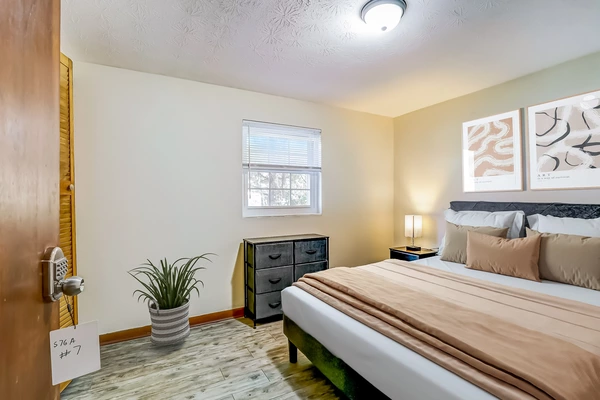Coliving in Lake Forest - Northside, Jacksonville