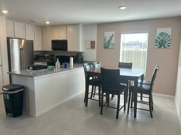 Coliving in West Dallas - Sw Dallas, Dallas