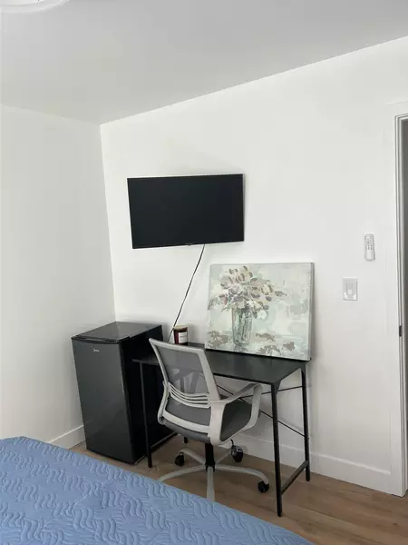 Coliving in Granada Hills - San Fernando Valley, Los Angeles