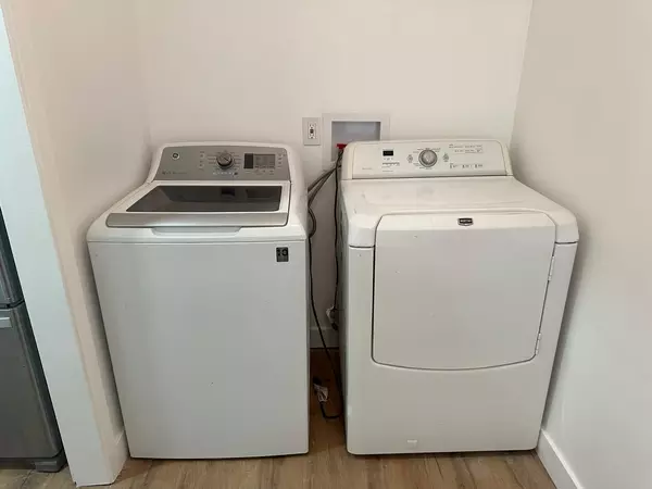 Coliving in Granada Hills - San Fernando Valley, Los Angeles