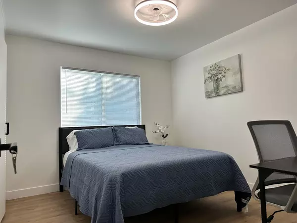 Coliving in Granada Hills - San Fernando Valley, Los Angeles