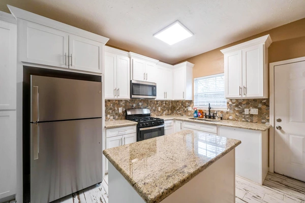 Coliving in South Acres / Crestmont Park - Se Houston, Houston